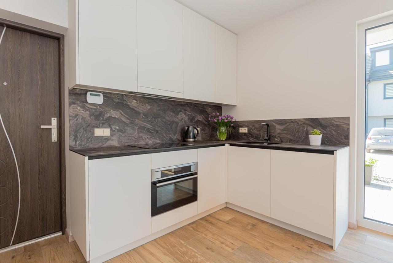 Egitos Apartamentai 帕兰加 外观 照片